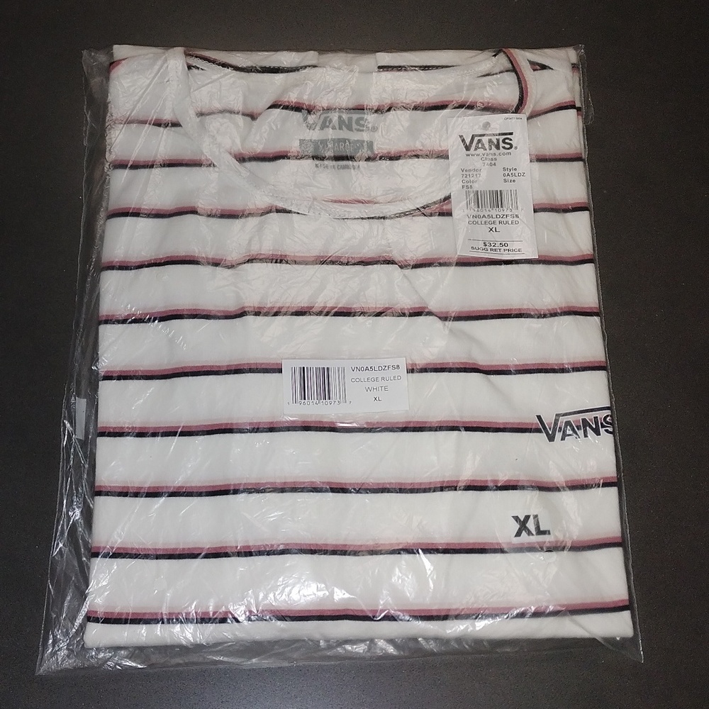 NWT Vans College Ruled Tee - Picture 4 of 7